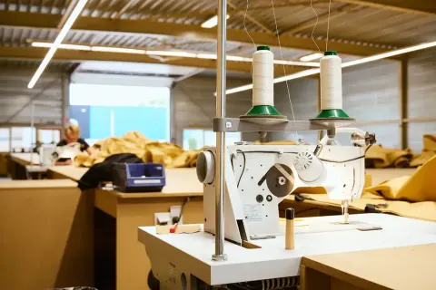 Detaliu material și producție cort stretch